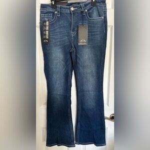 🆕Fire & Rain High-Rise Boot Cut Jeans